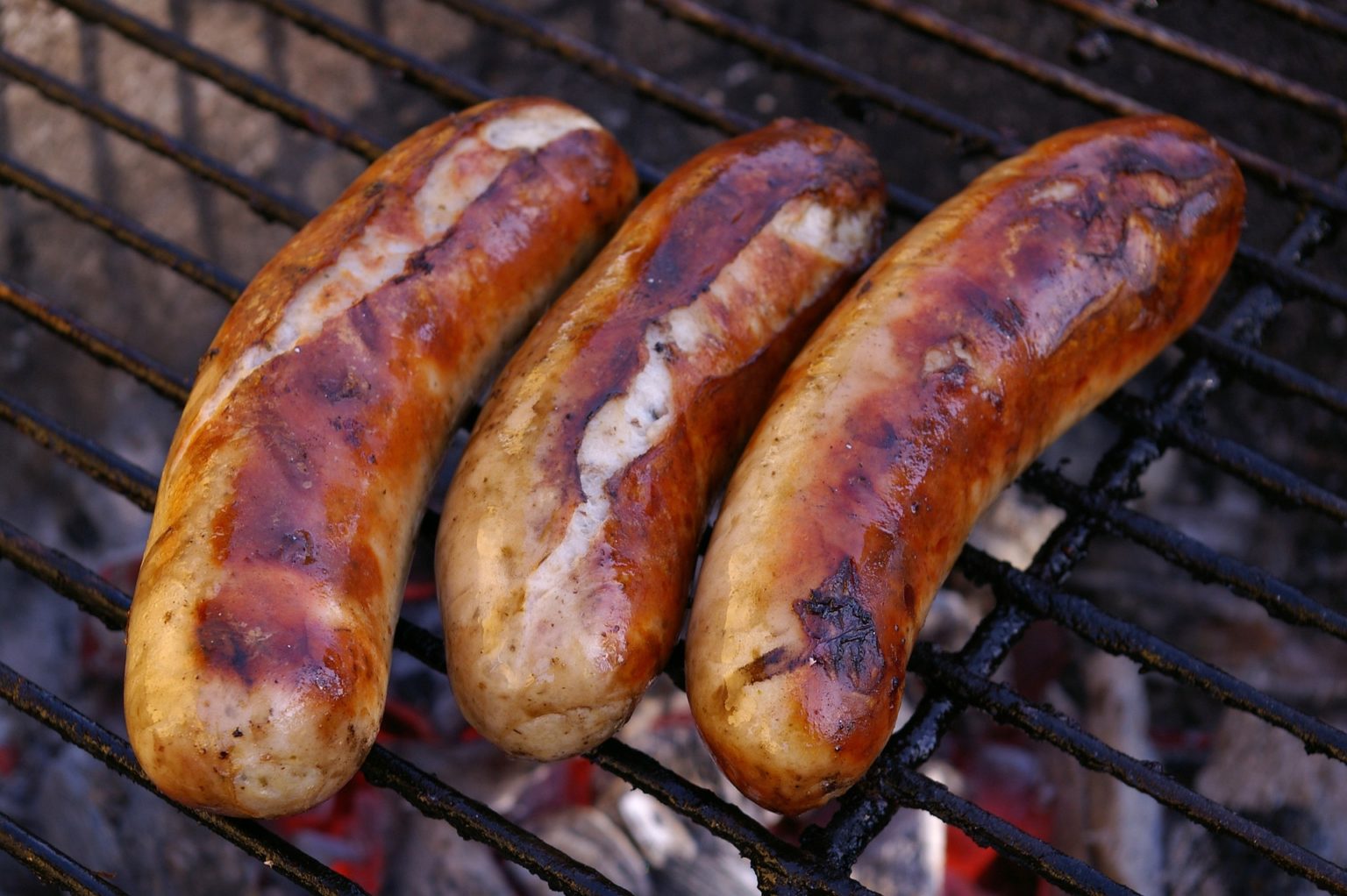 Cachorro Quente Feito Na Churrasqueira Molho Especial